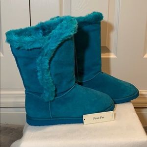 Old Navy Teal/Turquoise Boots - NWT